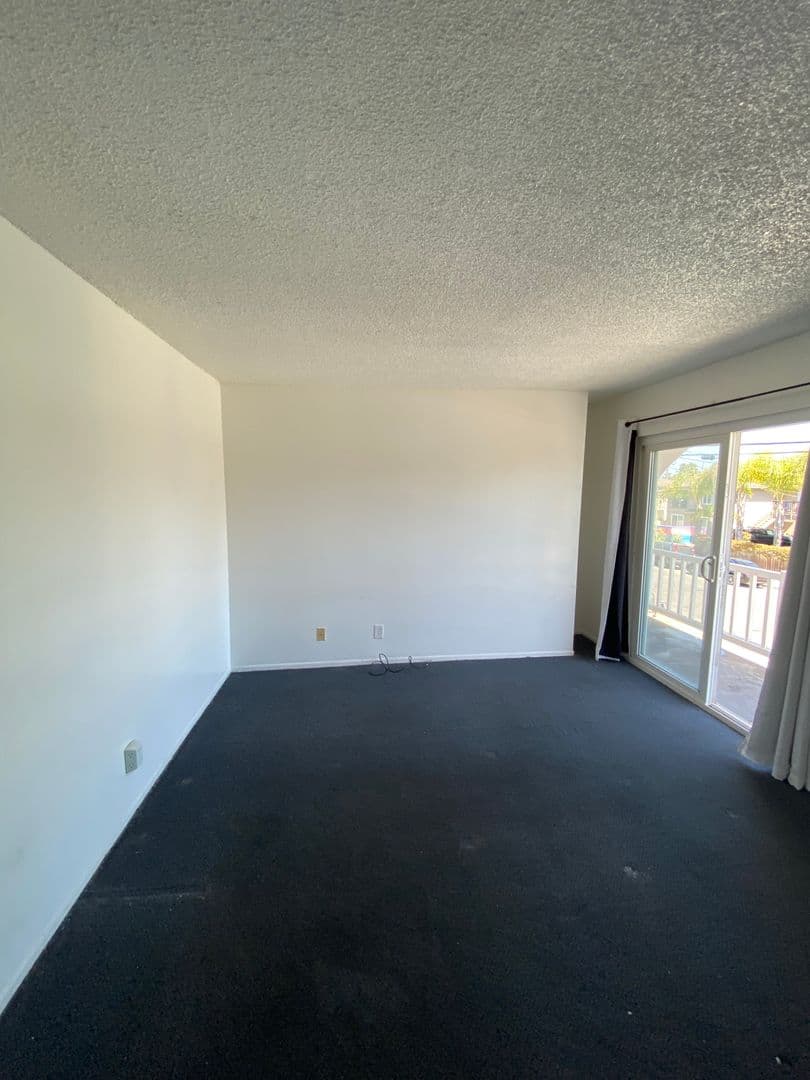 Goleta Apartment: 6653 Del Playa