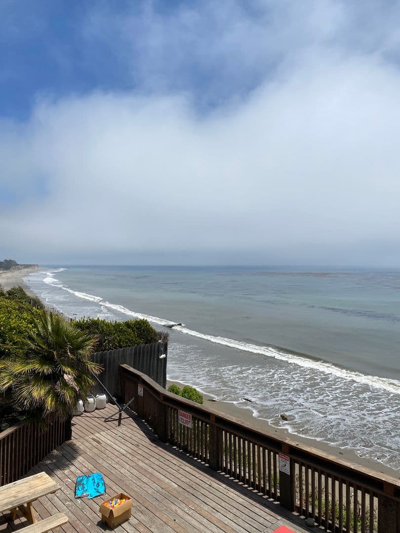 Goleta Apartment: 6585 Del Playa