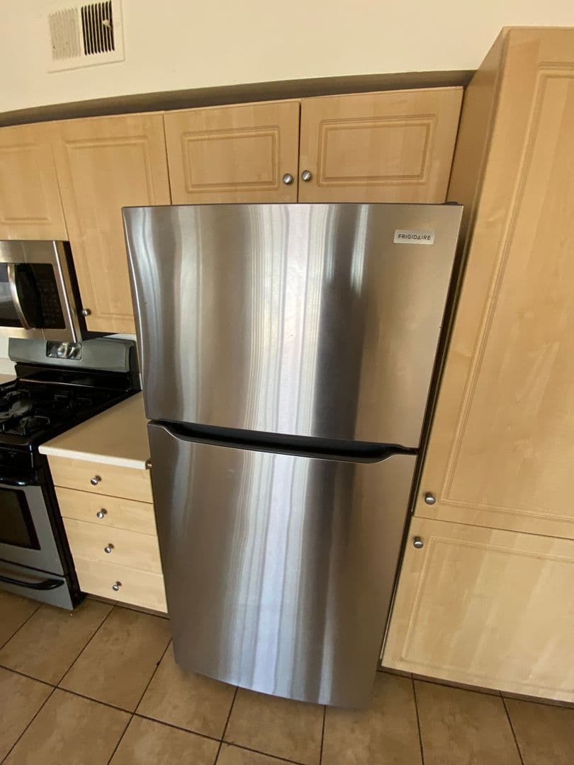 Goleta Apartment: 6525 Del Playa