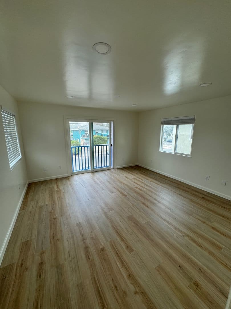 Goleta Apartment: 6709 Del Playa