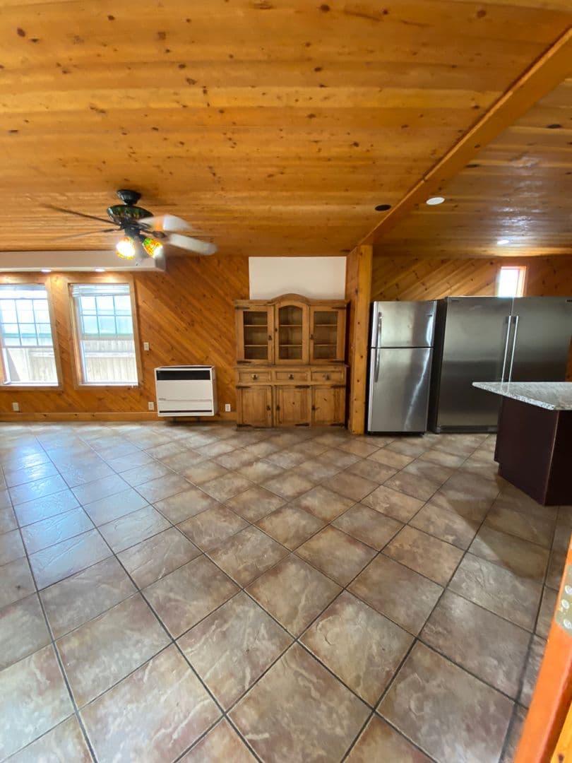 Goleta Apartment: 6585 Del Playa