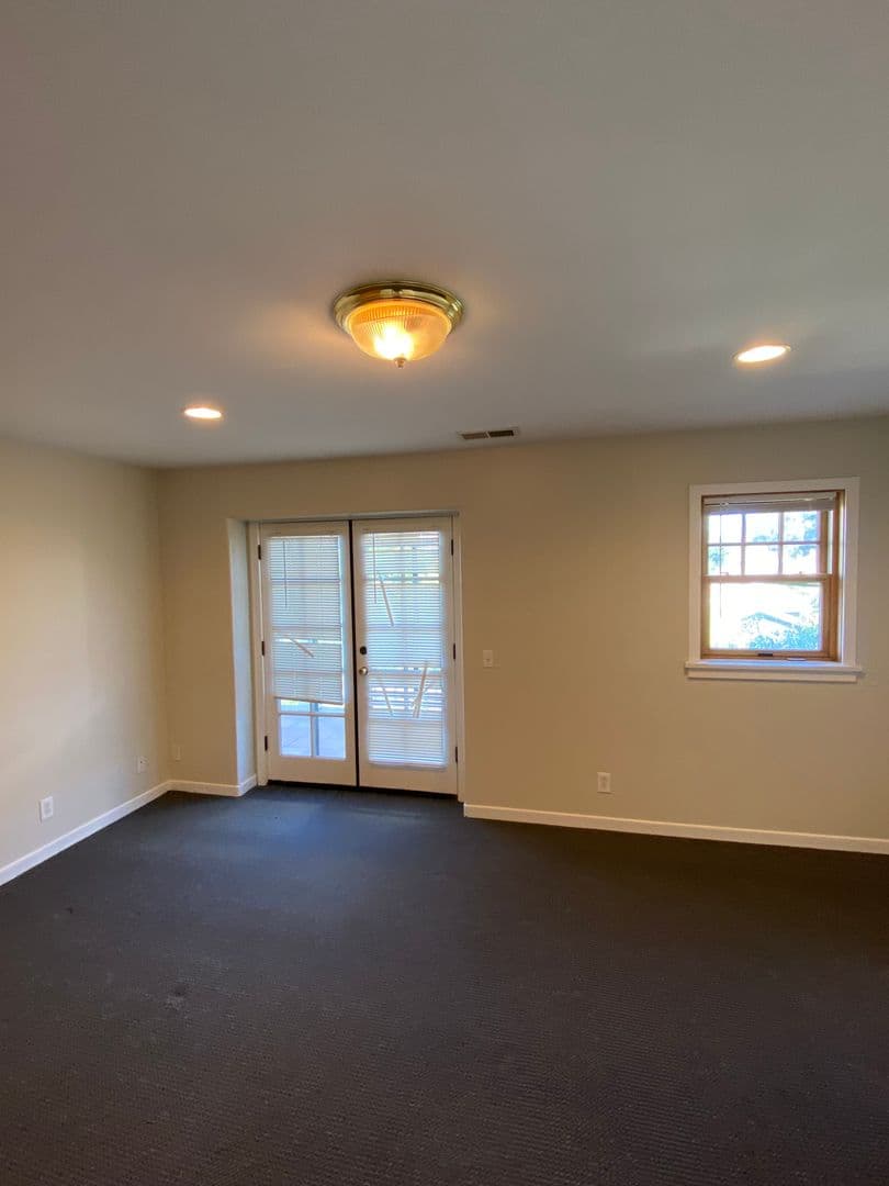 Goleta Apartment: 6736 Sueno