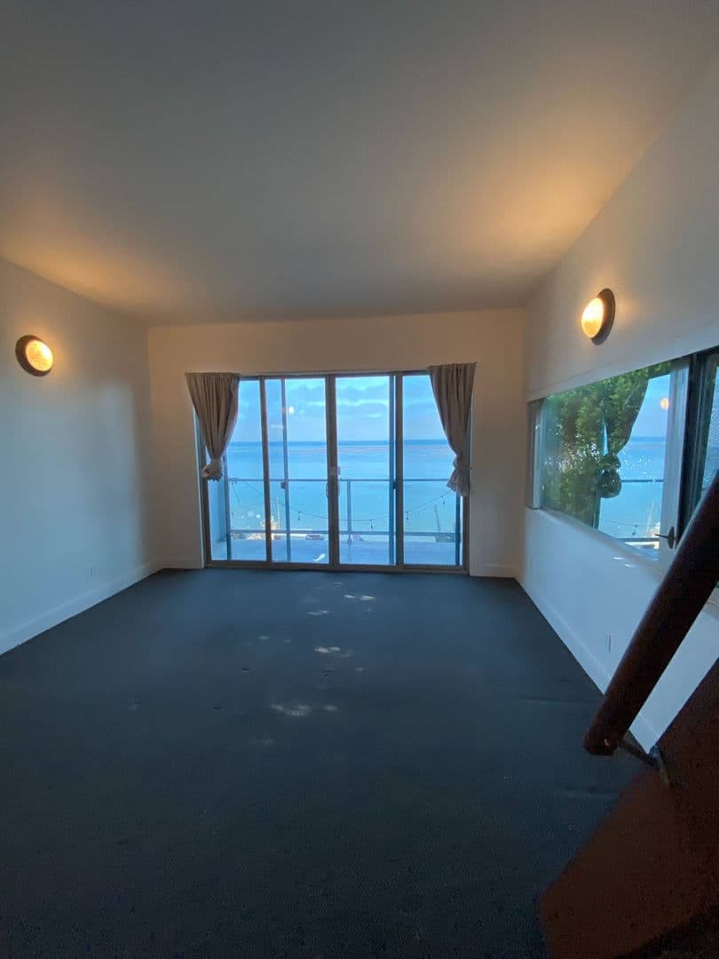 Goleta Apartment: 6571 Del Playa