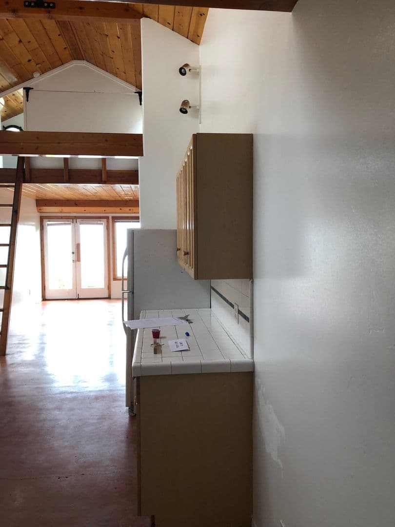 Goleta Apartment: 6581 Del Playa