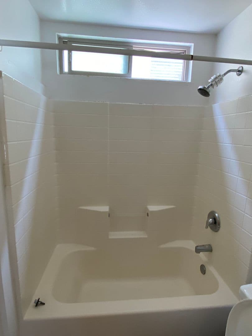 Goleta Apartment: 6569 Del Playa