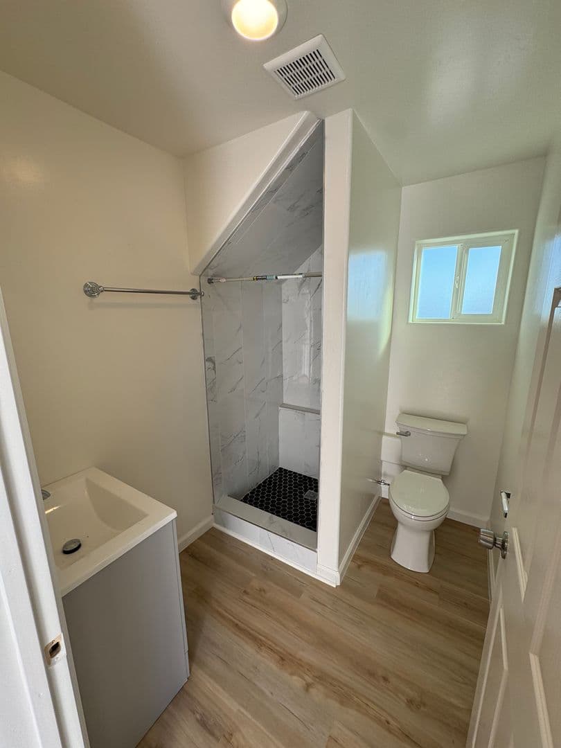 Goleta Apartment: 6709 Del Playa