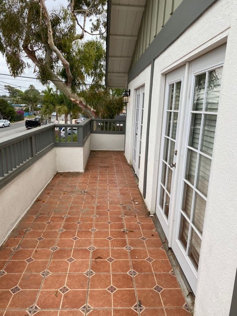 Goleta Apartment: 6777 Del Playa