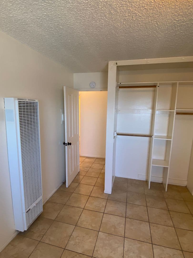 Goleta Apartment: 6561 Del Playa
