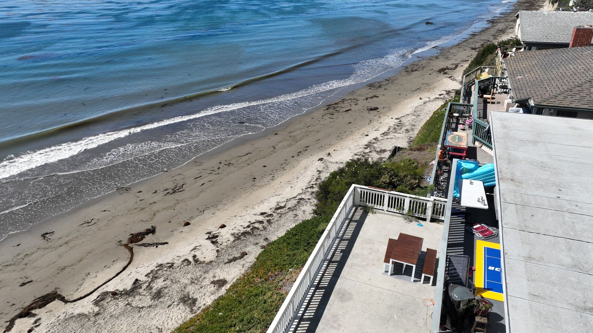 Goleta Apartment: 6525 Del Playa