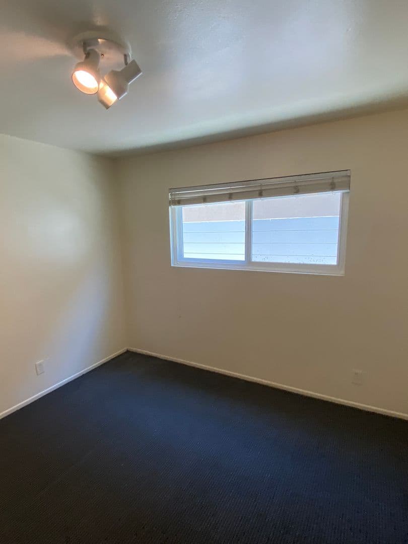 Goleta Apartment: 6681 Del Playa