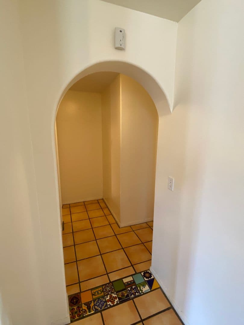Goleta Apartment: 6636 Del Playa