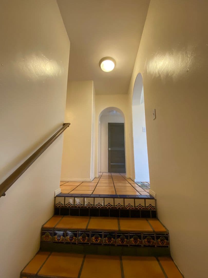 Goleta Apartment: 6636 Del Playa