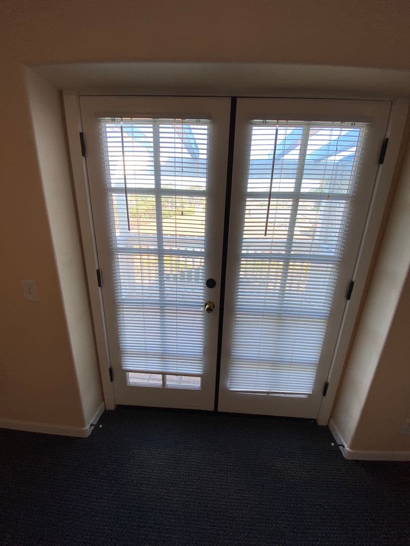 Goleta Apartment: 6736 Sueno