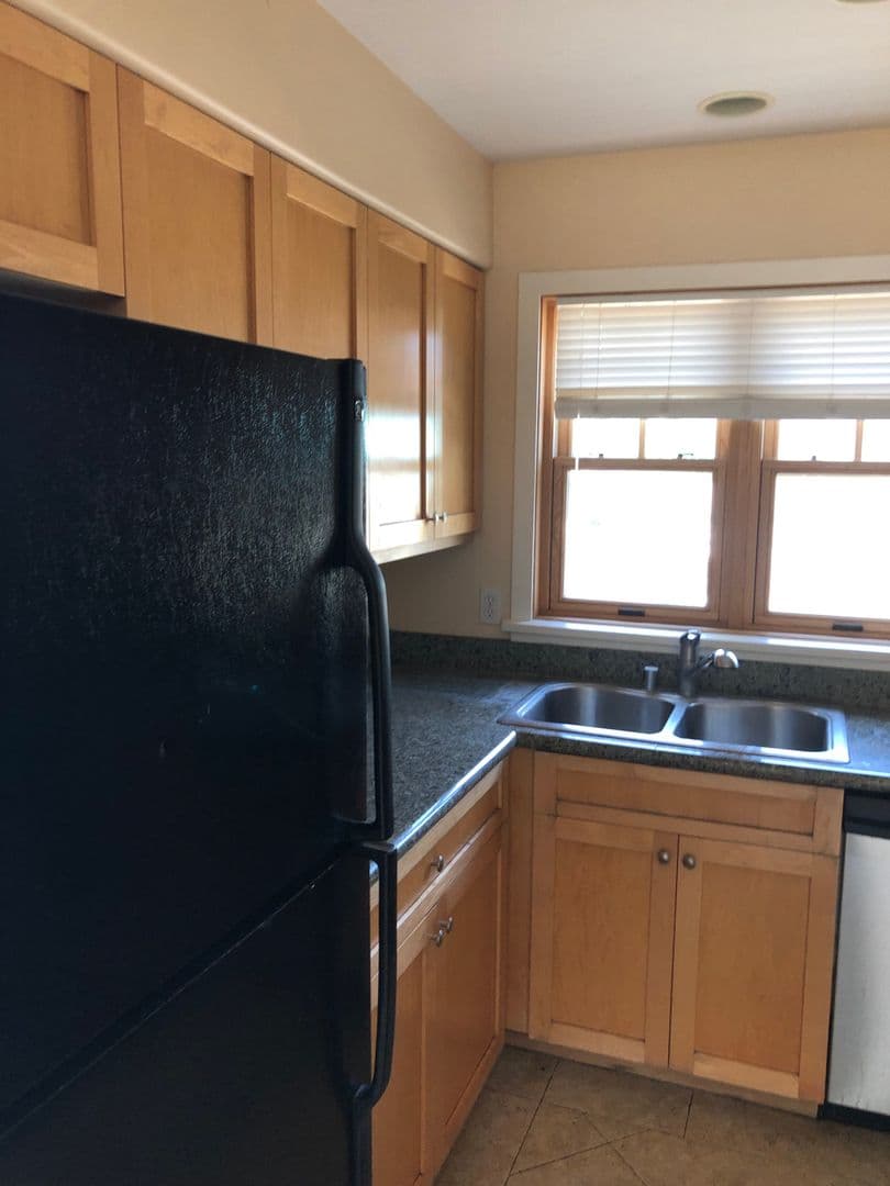 Goleta Apartment: 6736 Sueno