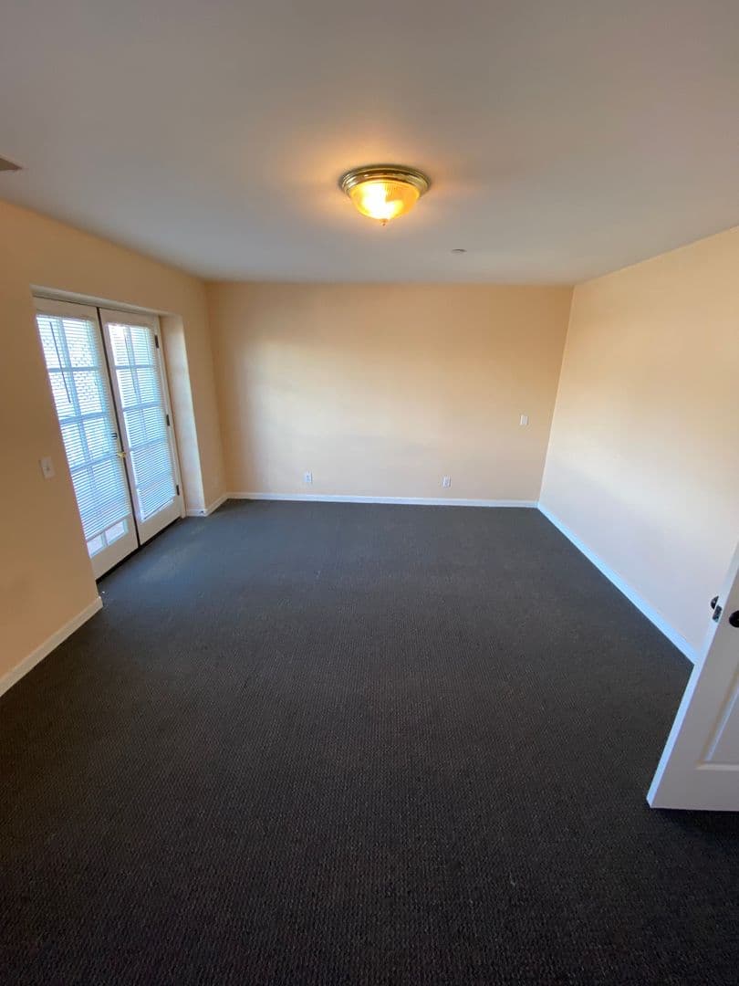 Goleta Apartment: 6736 Sueno