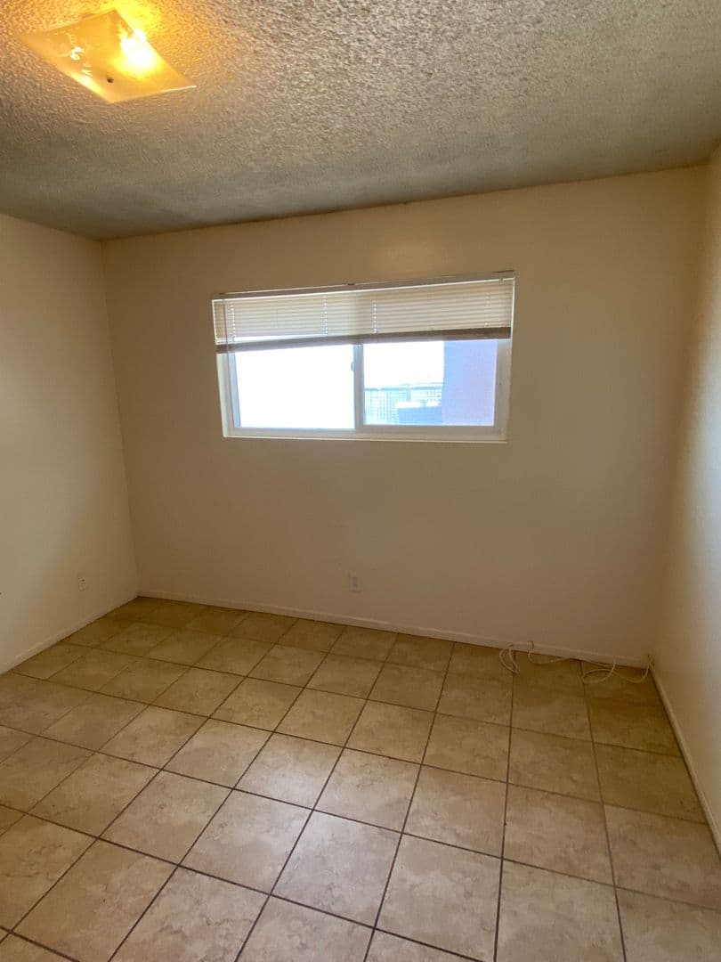 Goleta Apartment: 6561 Del Playa