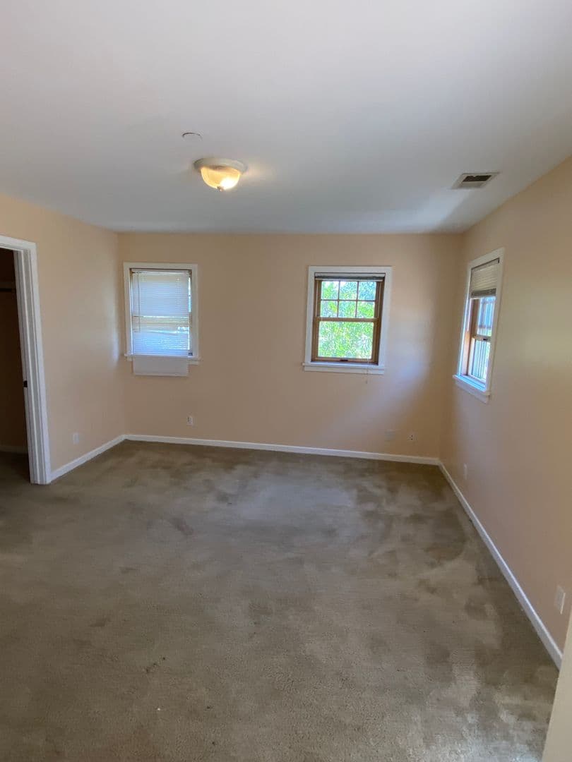 Goleta Apartment: 6736 Sueno
