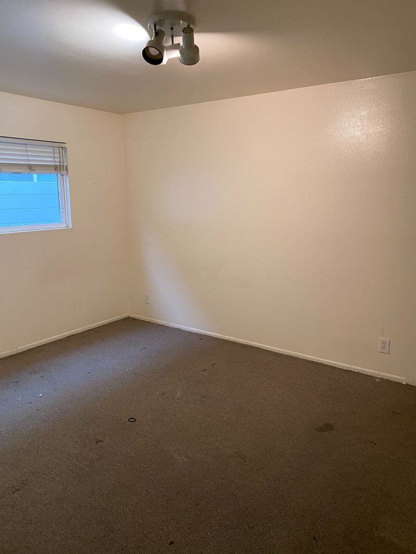 Goleta Apartment: 6681 Del Playa