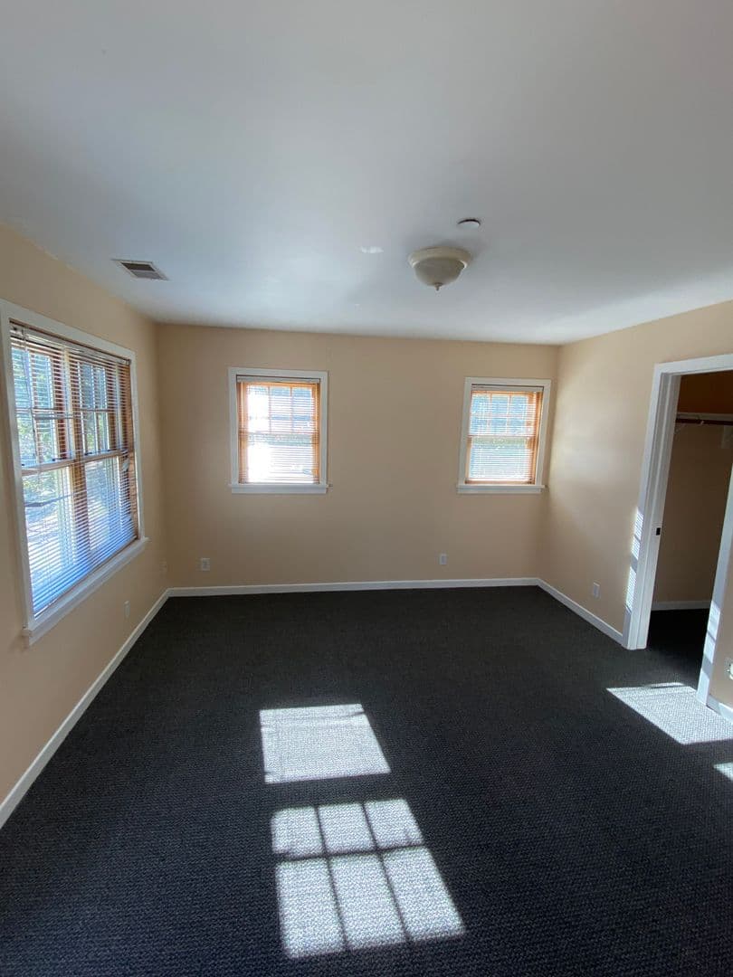 Goleta Apartment: 6736 Sueno