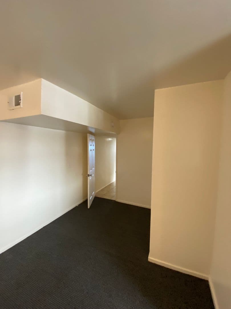 Goleta Apartment: 6525 Del Playa