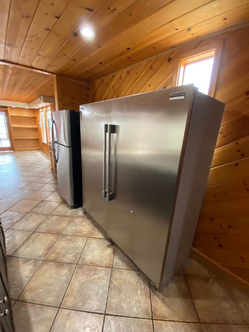 Goleta Apartment: 6585 Del Playa