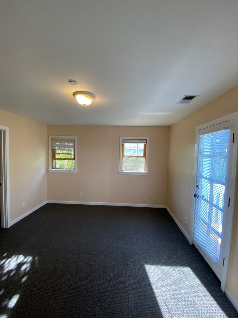 Goleta Apartment: 6736 Sueno