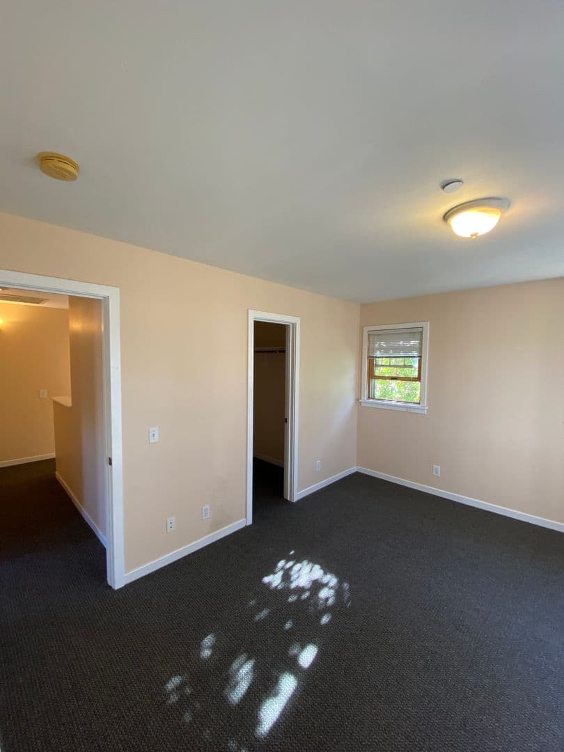Goleta Apartment: 6736 Sueno