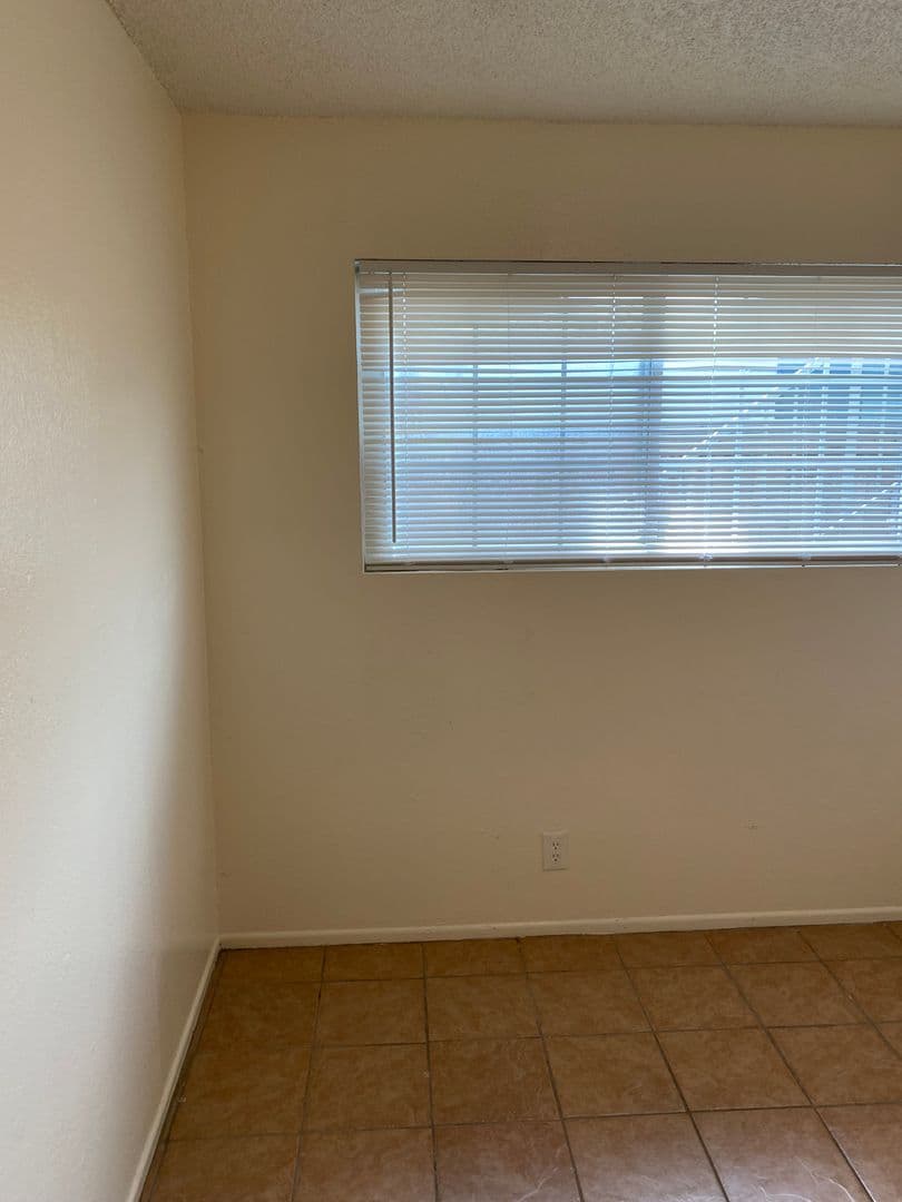 Goleta Apartment: 6777 Del Playa
