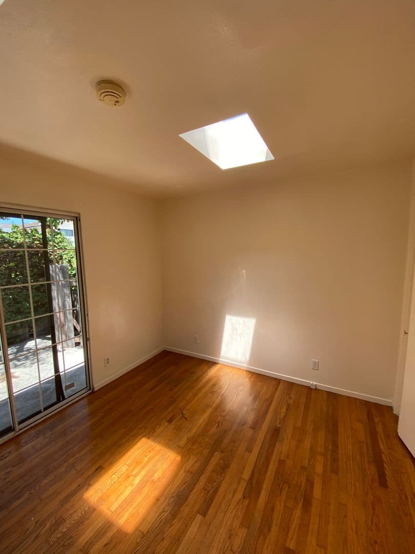 Goleta Apartment: 6885 Pasado