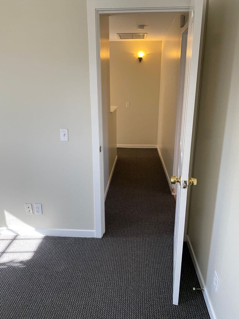 Goleta Apartment: 6736 Sueno