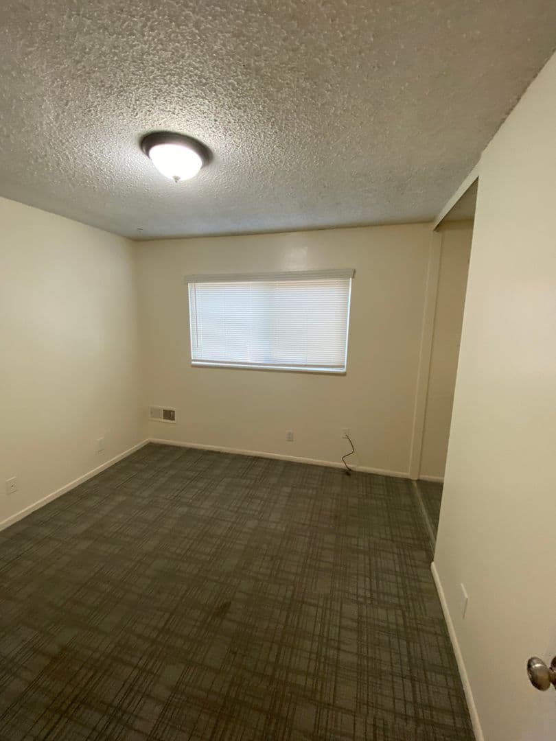 Goleta Apartment: 6679 Del Playa