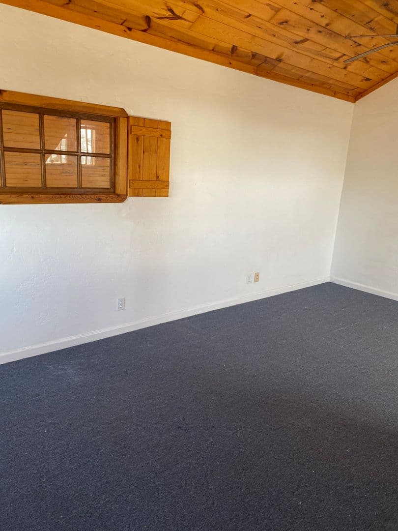 Goleta Apartment: 6535 El Nido