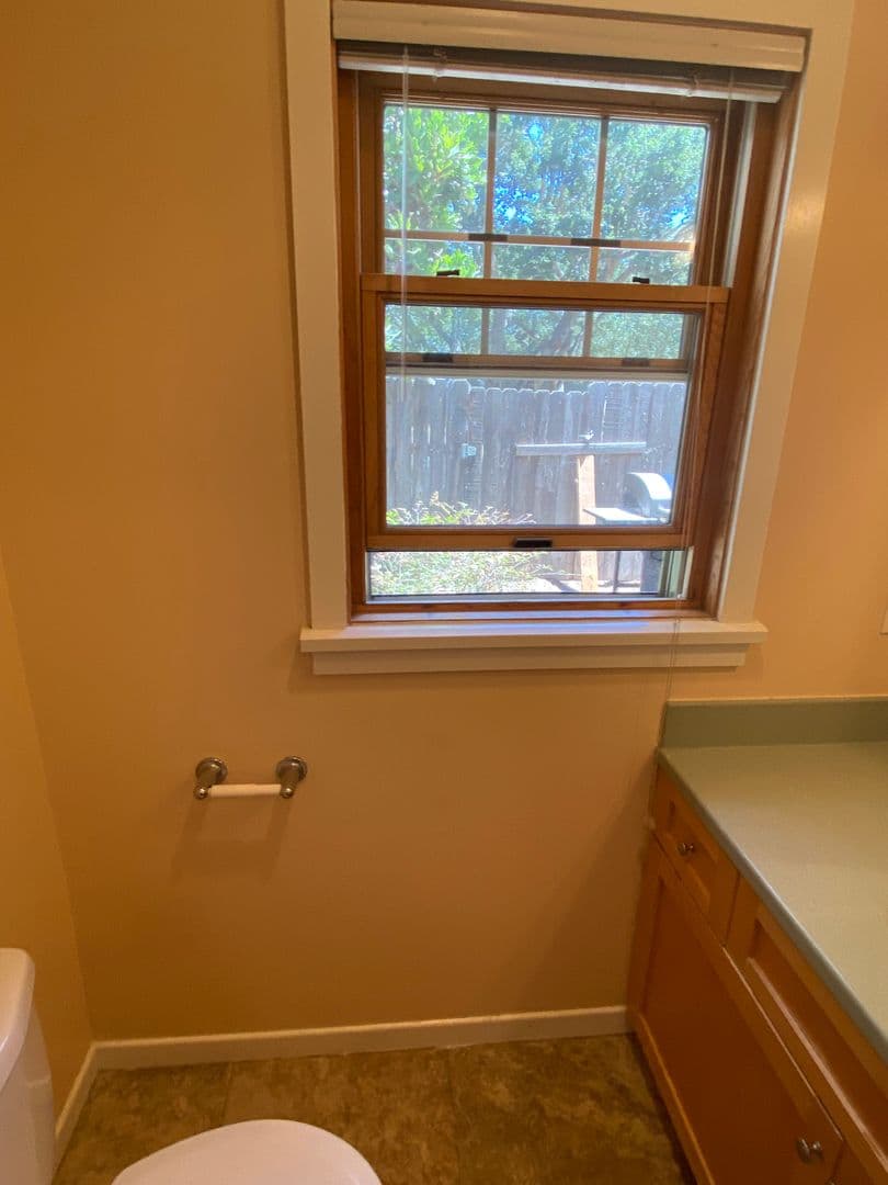 Goleta Apartment: 6736 Sueno
