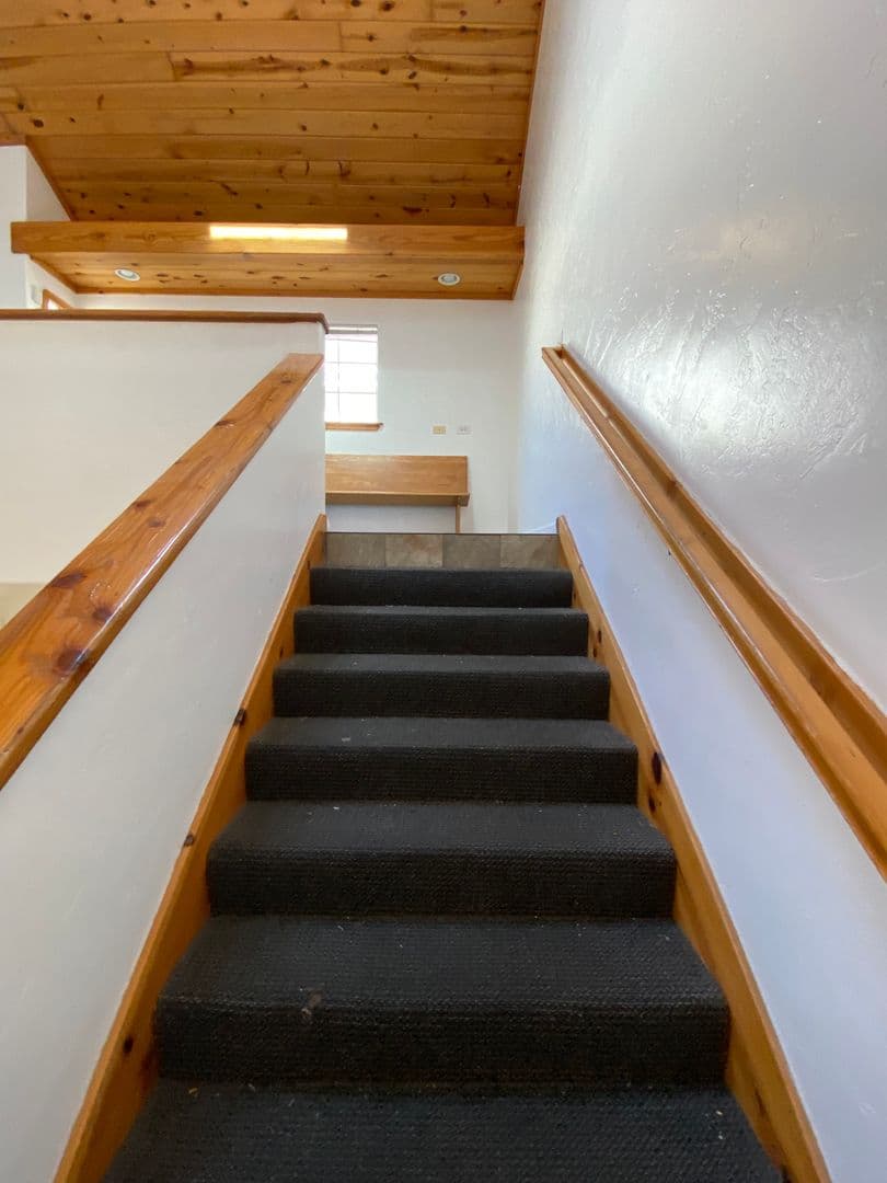 Goleta Apartment: 6535 El Nido