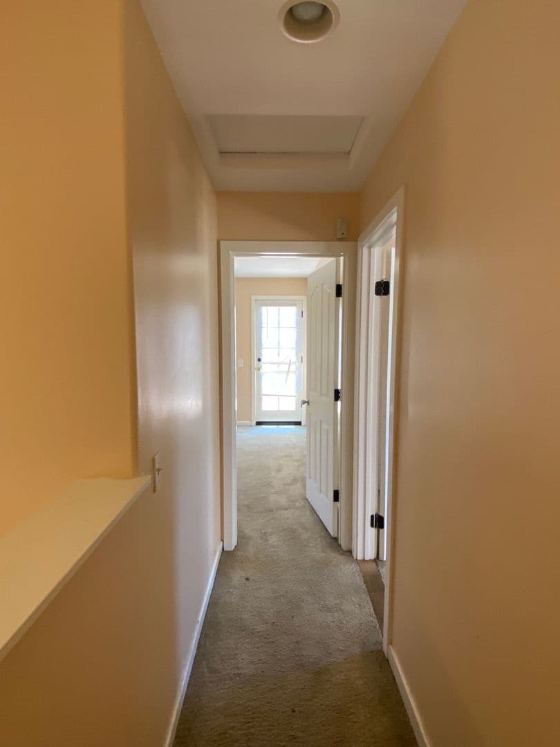 Goleta Apartment: 6736 Sueno