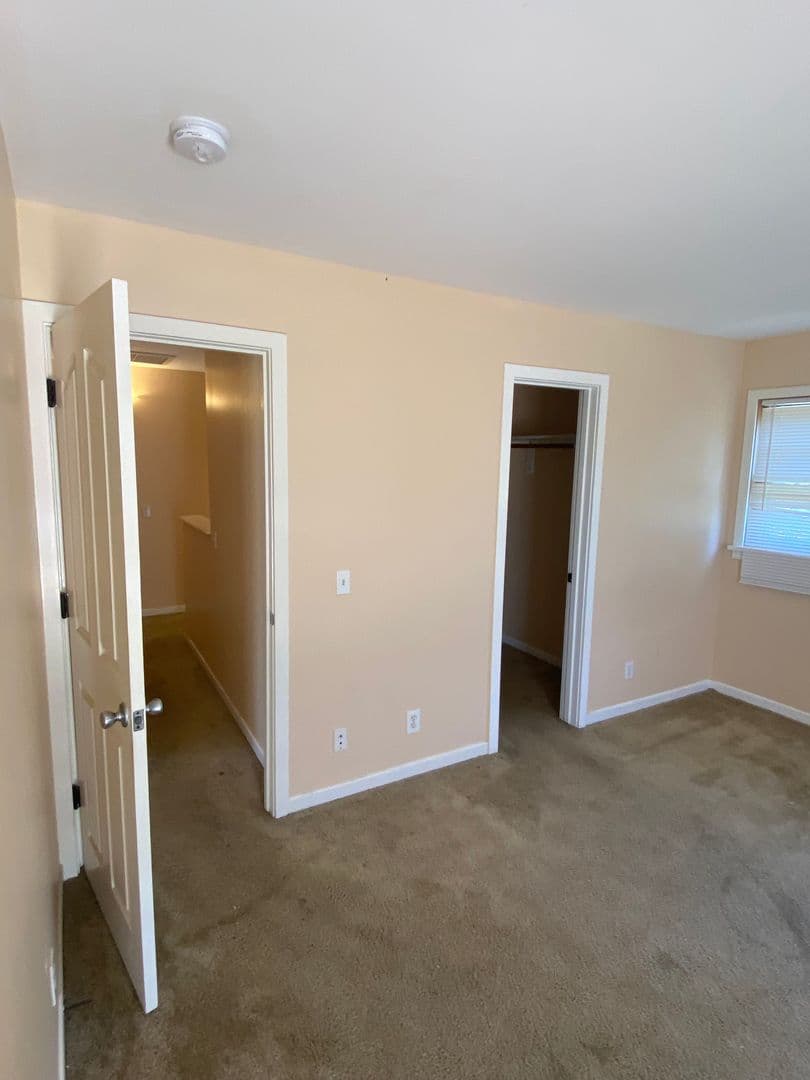 Goleta Apartment: 6736 Sueno