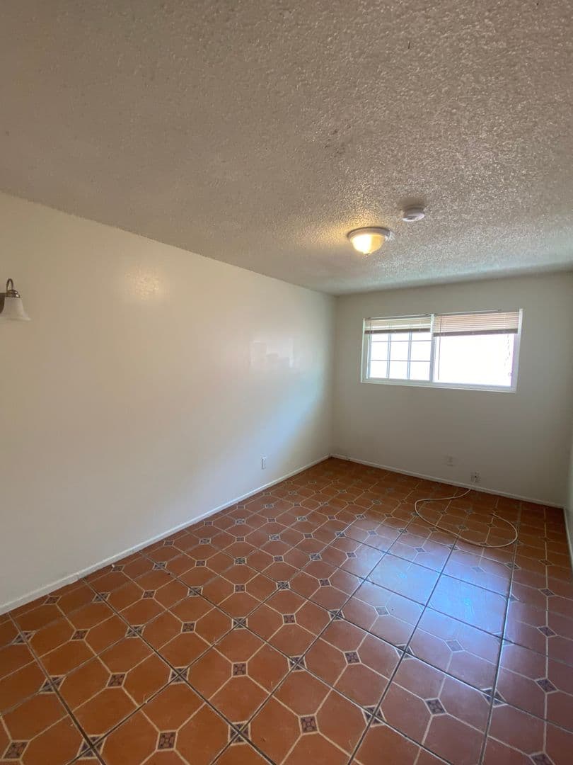 Goleta Apartment: 6777 Del Playa