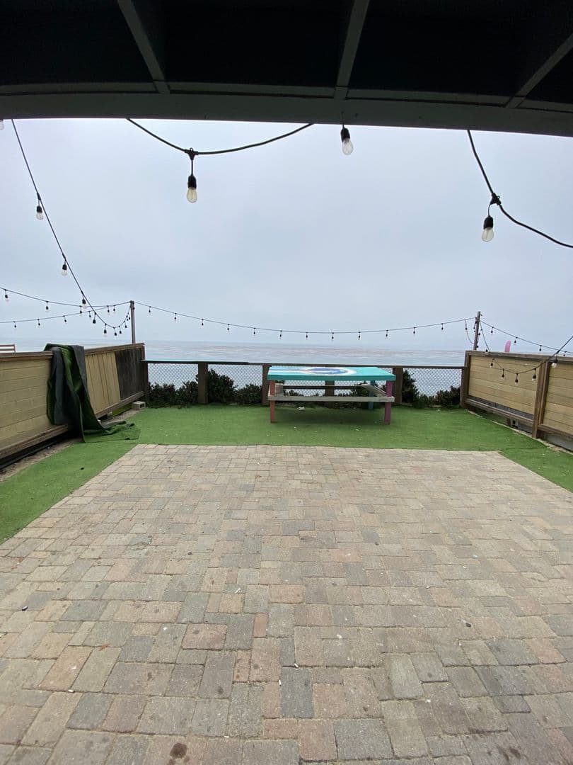 Goleta Apartment: 6569 Del Playa