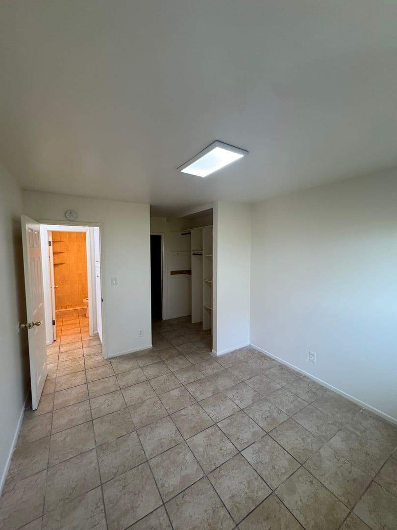 Goleta Apartment: 6561 Del Playa