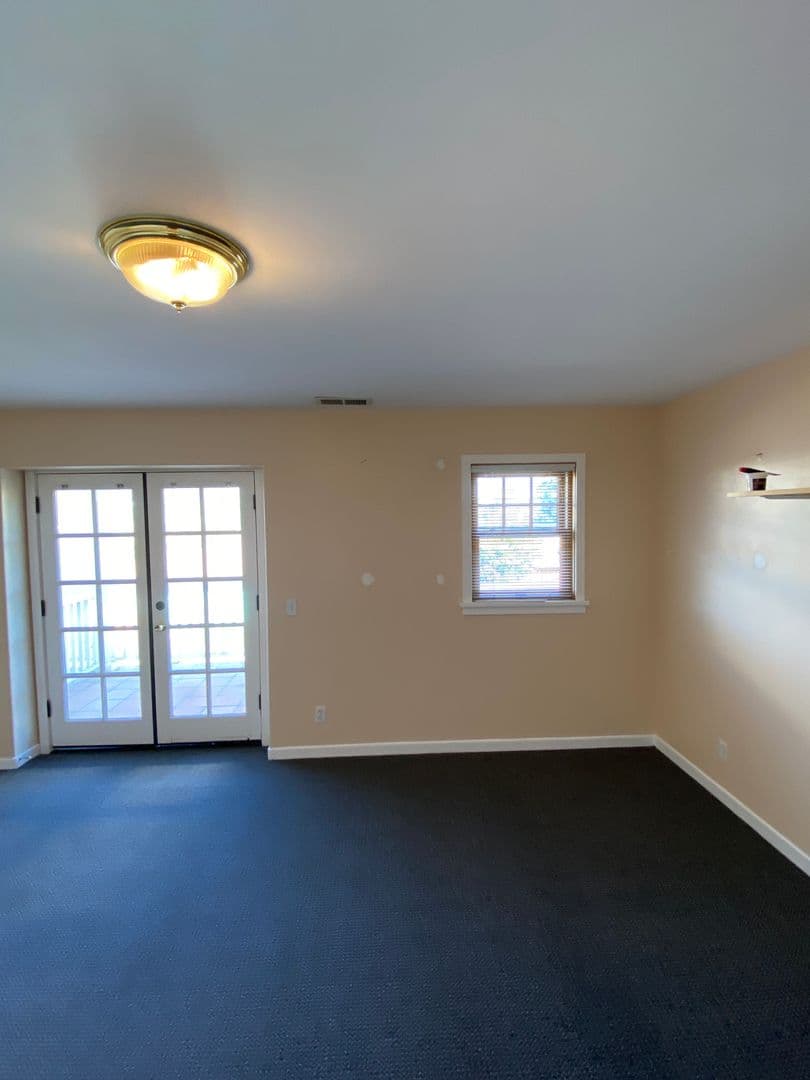 Goleta Apartment: 6736 Sueno