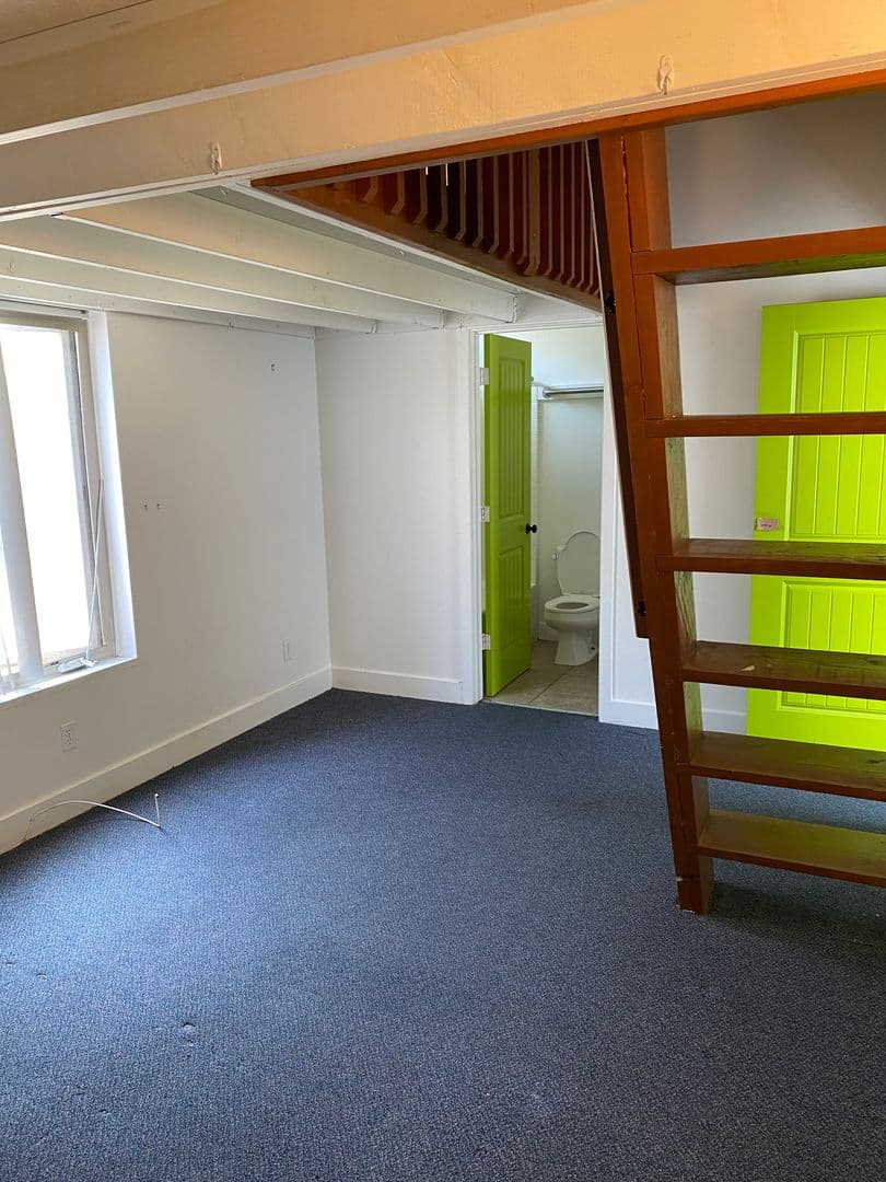 Goleta Apartment: 6569 Del Playa