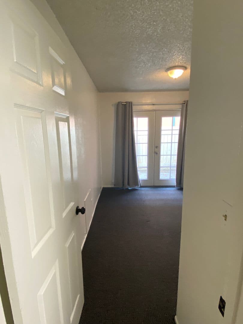 Goleta Apartment: 6777 Del Playa