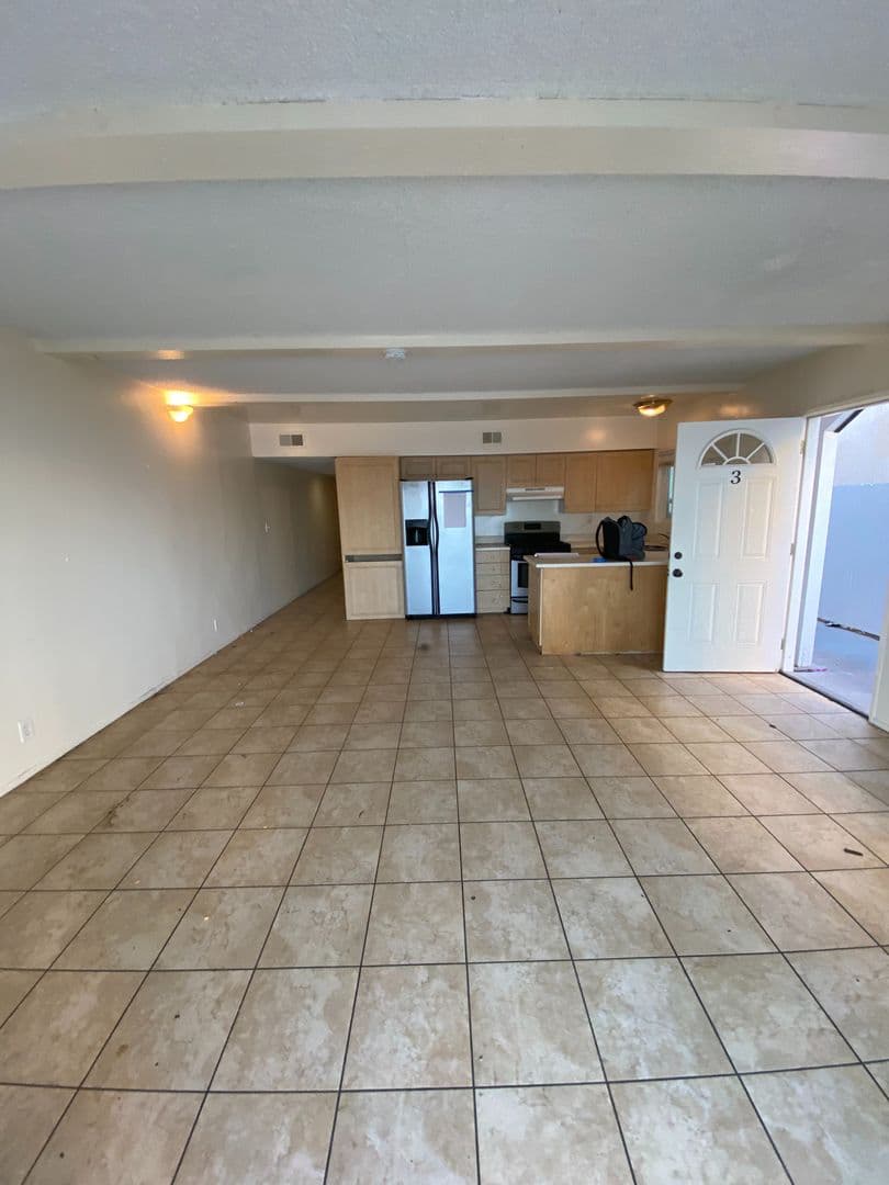 Goleta Apartment: 6525 Del Playa