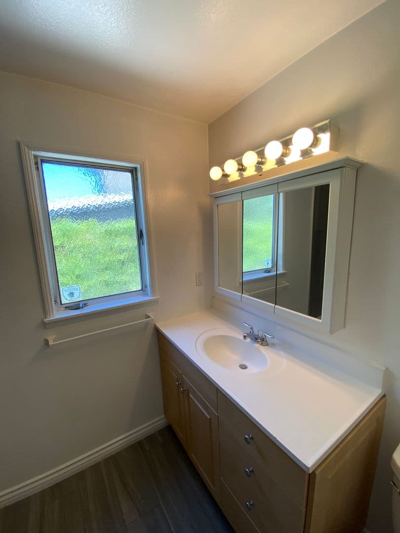 Goleta Apartment: 6885 Pasado