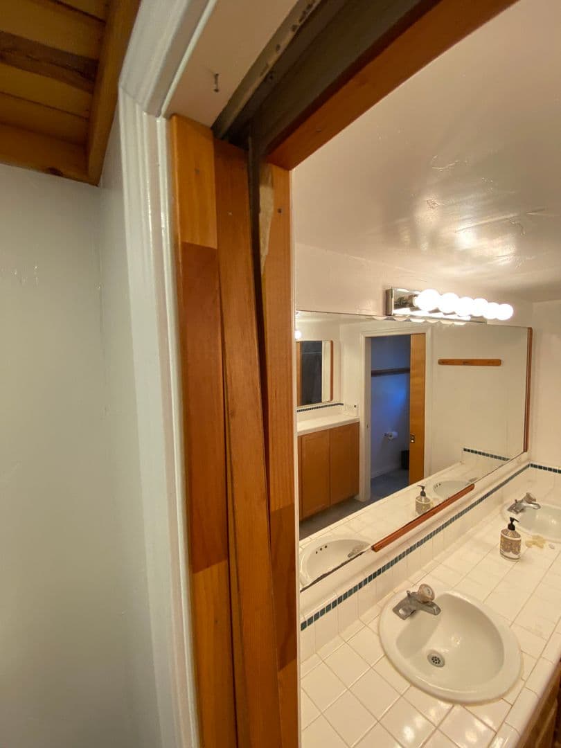 Goleta Apartment: 6536 Del Playa