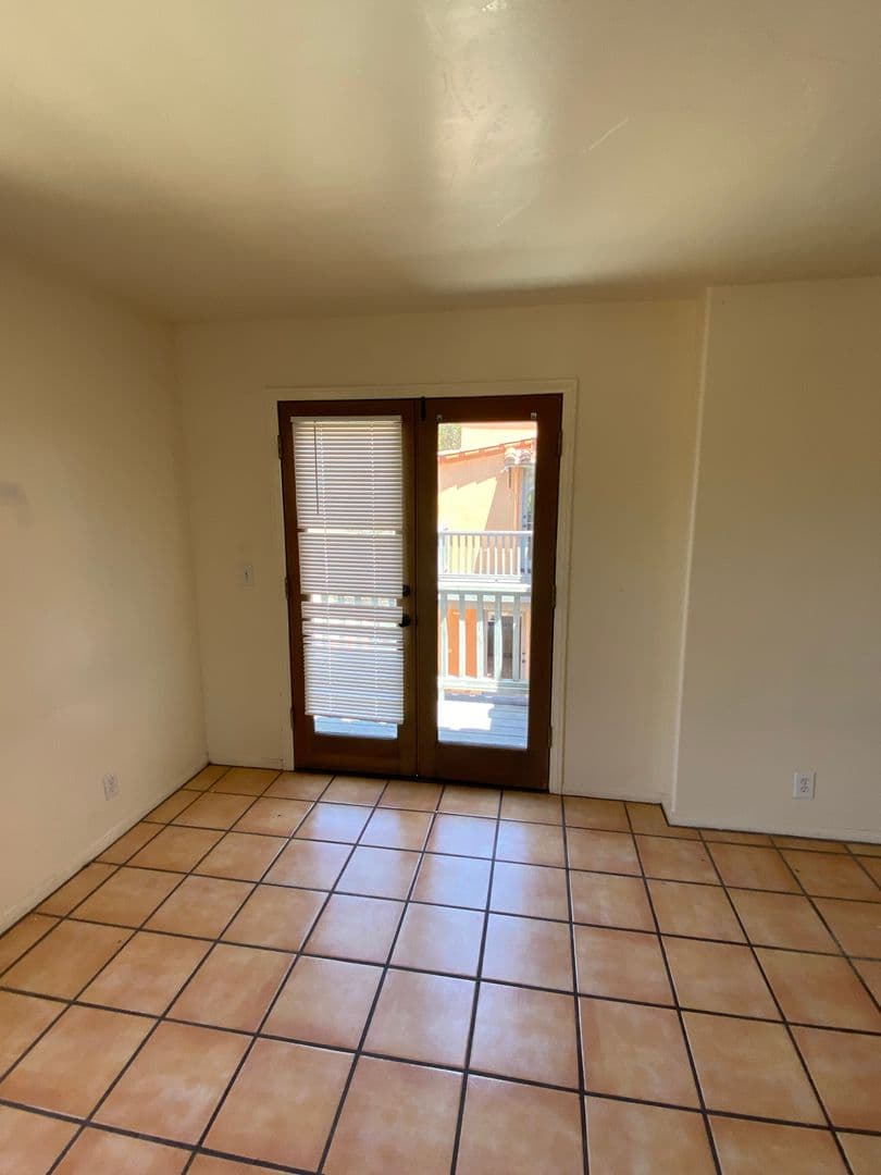 Goleta Apartment: 6636 Del Playa