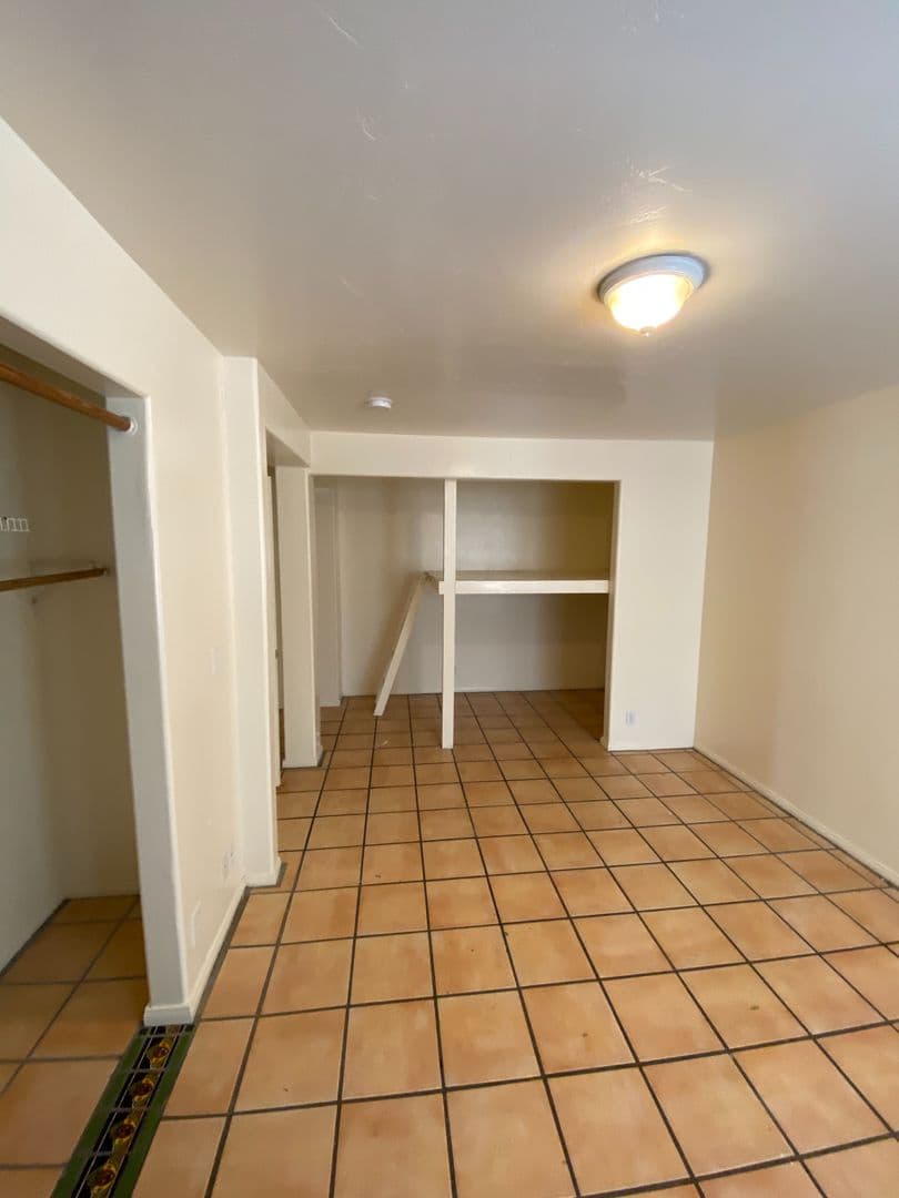 Goleta Apartment: 6636 Del Playa