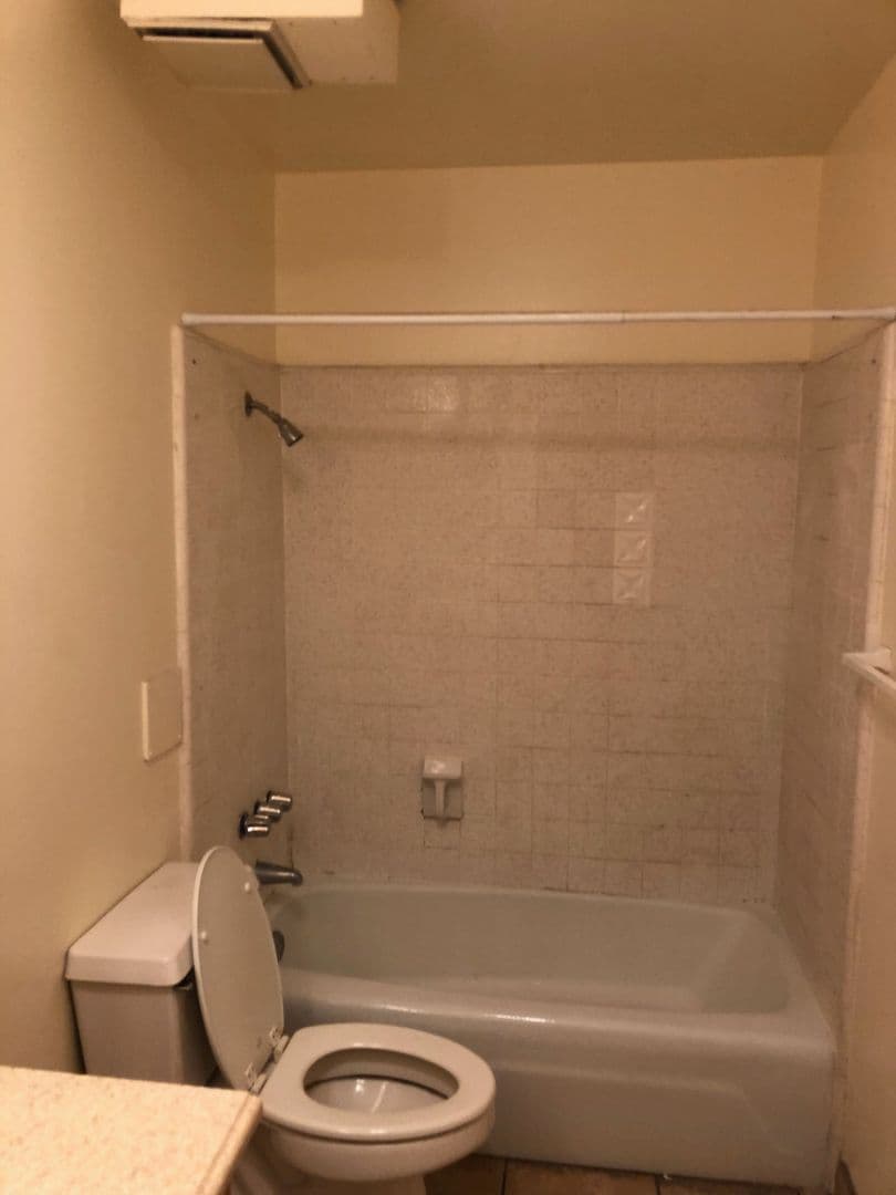 Goleta Apartment: 6561 Del Playa