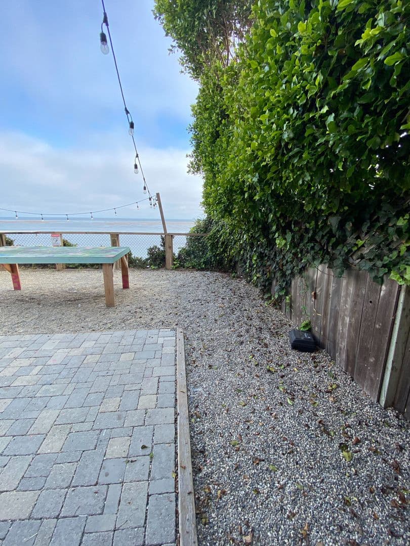 Goleta Apartment: 6571 Del Playa
