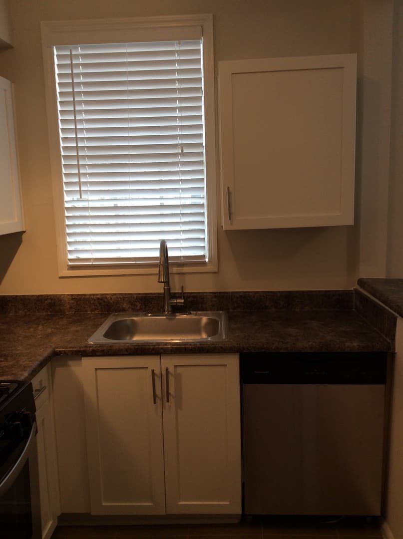 Atlanta Apartment: 565 Langhorn St